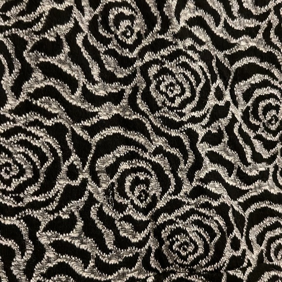 Sparkle Rose Patterned Dress - Picture 2 of 5